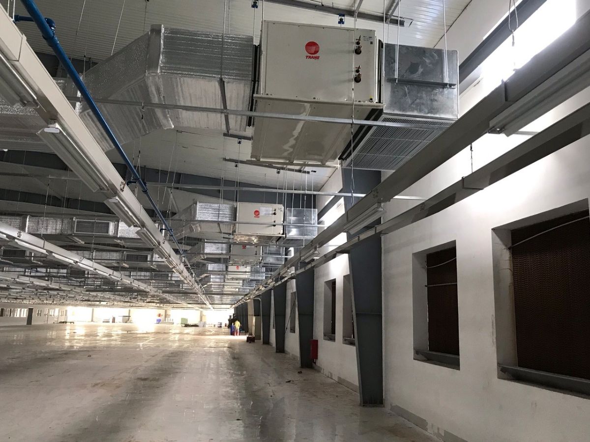 Ống gió chống cháy Hải Phòng và ống gió thường có những khác biệt cơ bản về khả năng chịu lửa