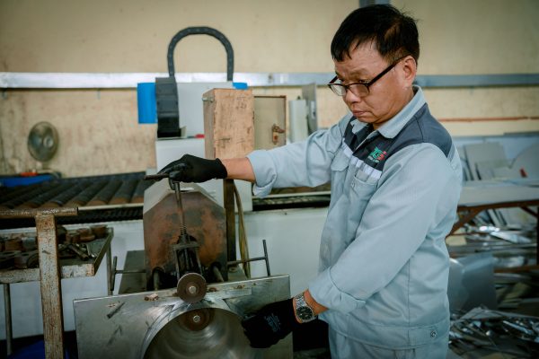 Cụm ống gió có phụ kiện điều chỉnh lưu lượng