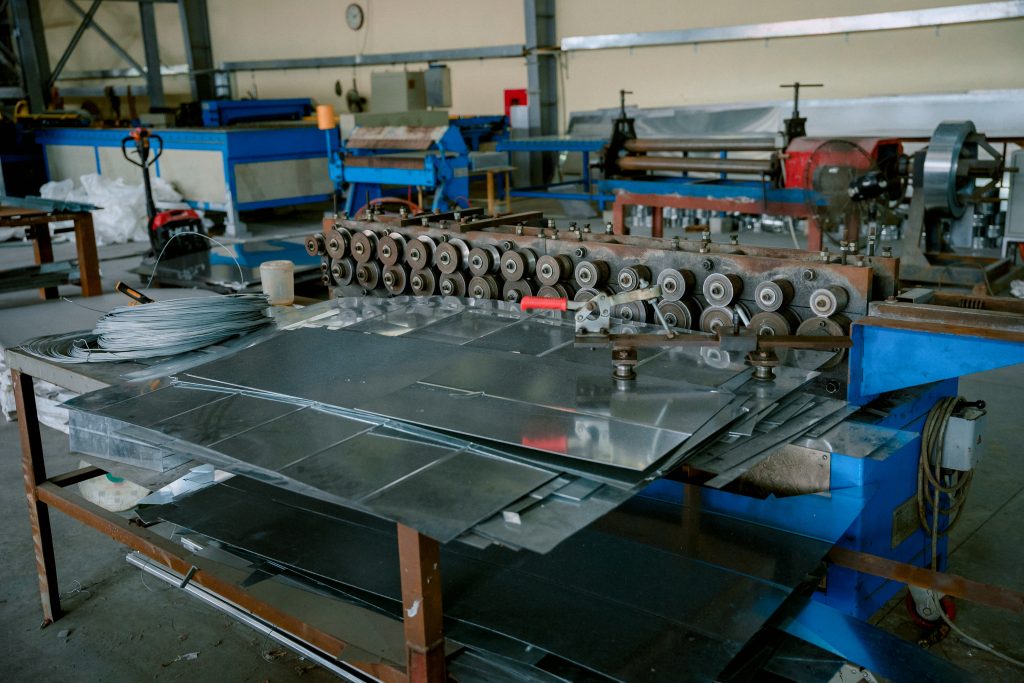 Ống gió tại công trình – minh họa các hạng mục cần rà soát khi nghiệm thu