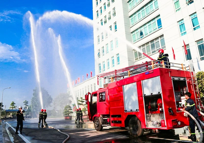 Tiêu chuẩn chống cháy ống gió PCCC theo QCVN 06:2022/BXD | Xưởng sản xuất Ống gió Sao Việt